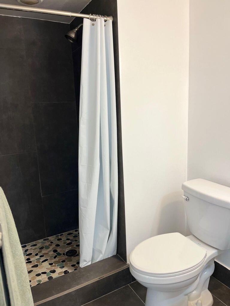 BREAKWATERS OF THE PALM BEACHES CONDO - Residential