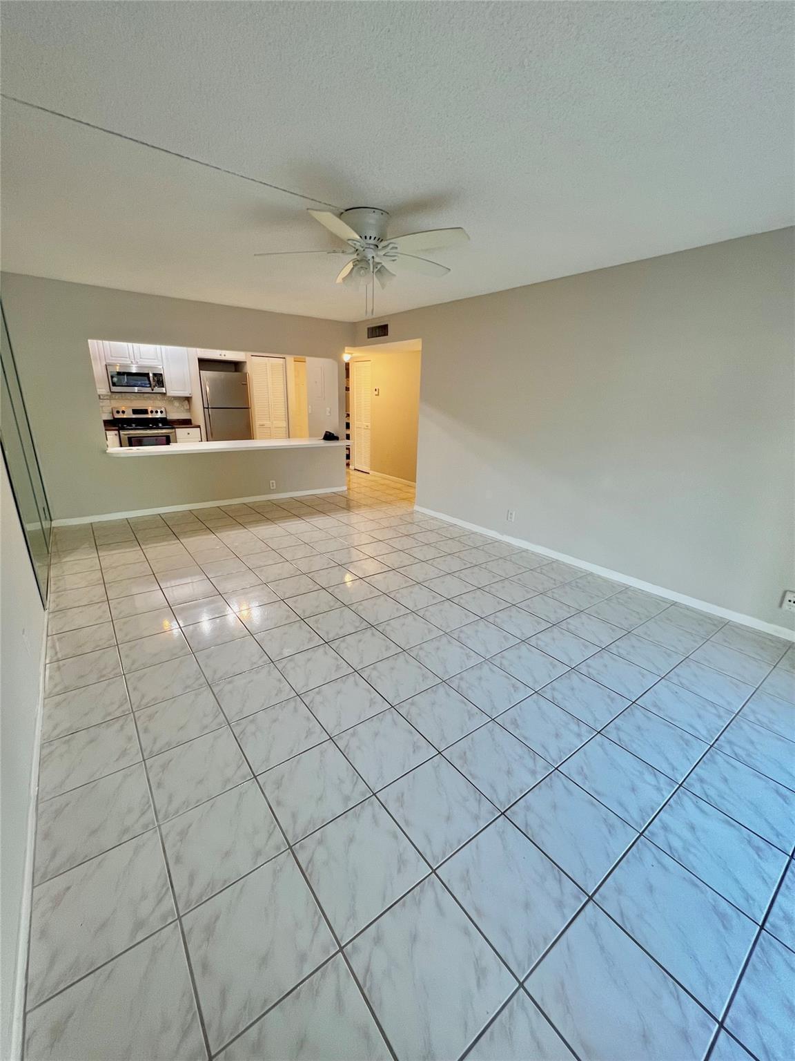 Ramblewood East Condo - Residential Lease