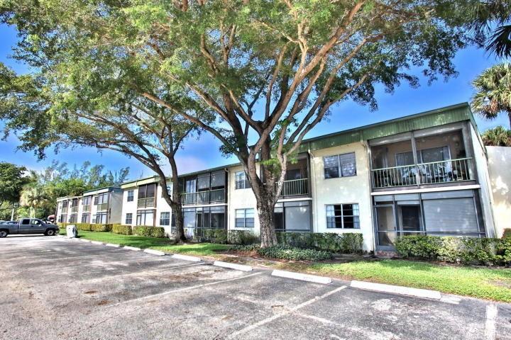 Ramblewood East Condo - Residential Lease