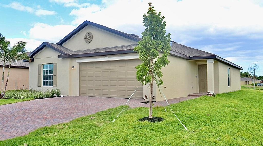 Photo of 4202 Longmour Lane, Fort Pierce, FL 34947 (MLS # R10981439)