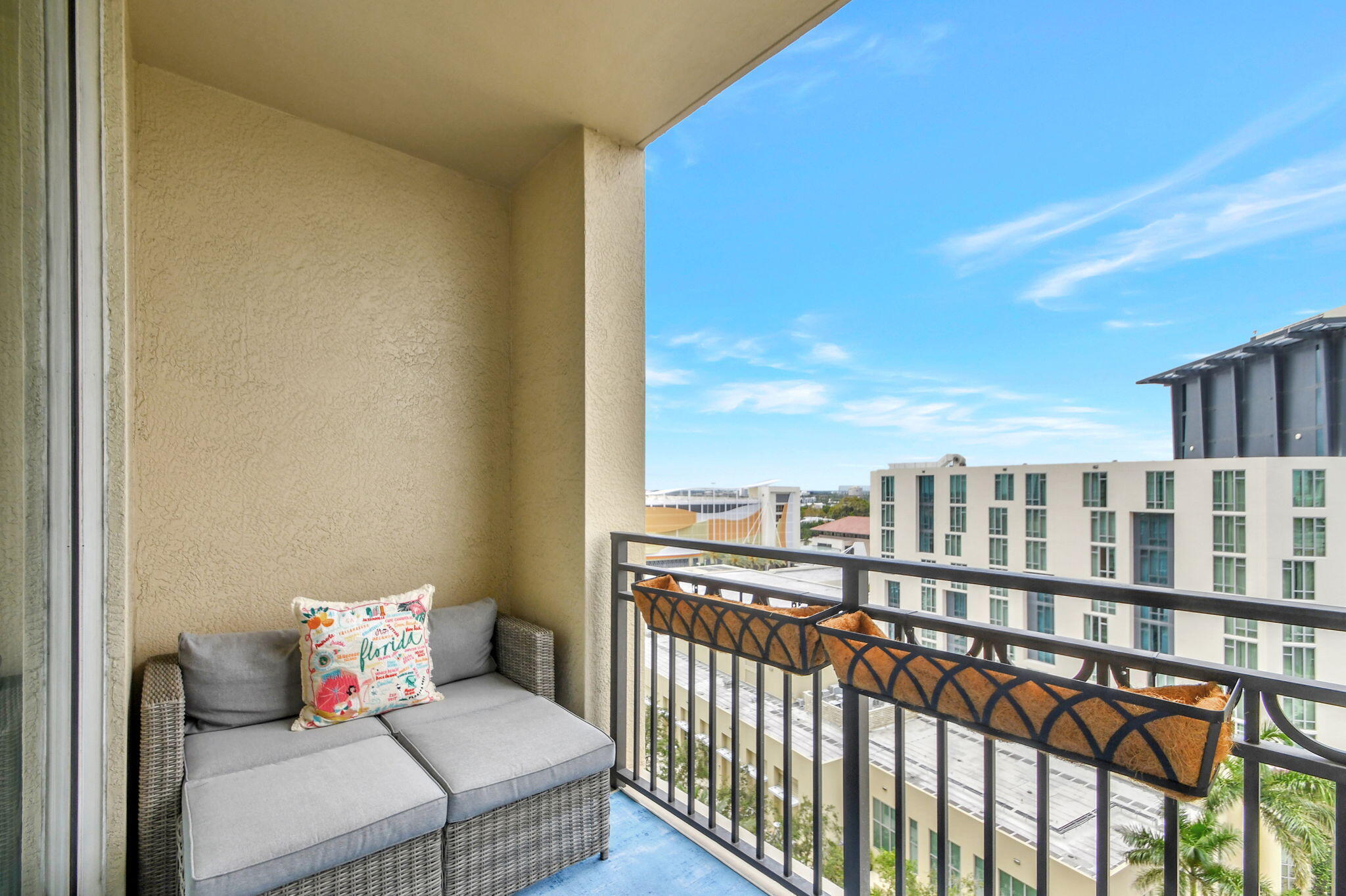 CITYPLACE SOUTH TOWER CONDO - Residential Lease
