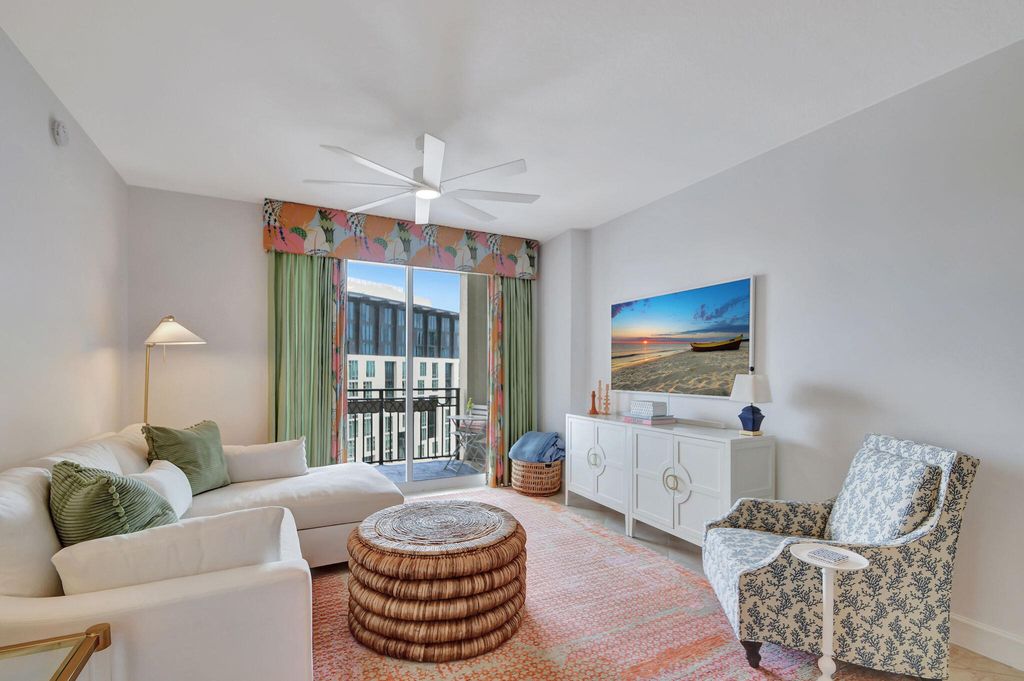 Photo of 550 Okeechobee Boulevard #1014, West Palm Beach, FL 33401 (MLS # B26027123)