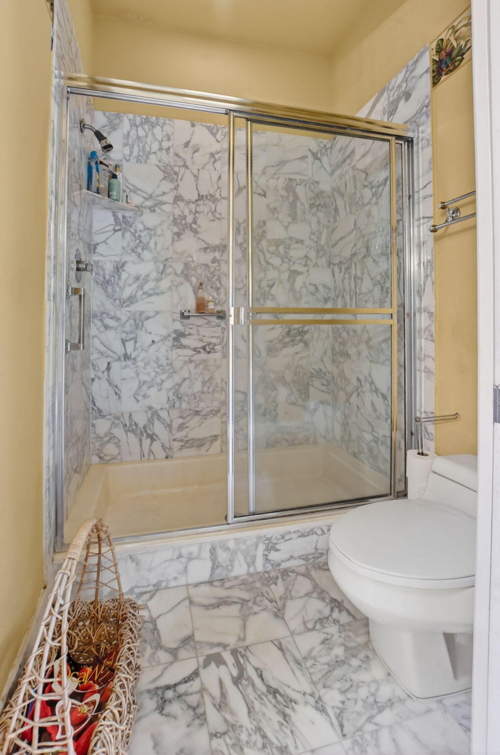 Charter Cay - Residential