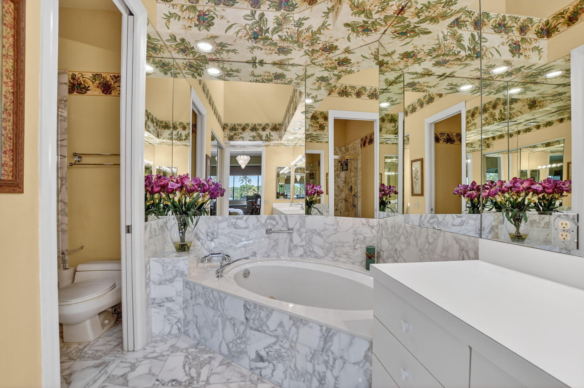 Charter Cay - Residential