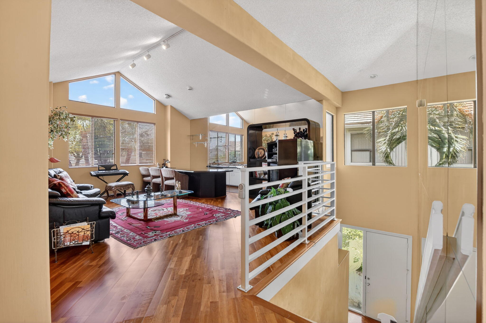 Charter Cay - Residential