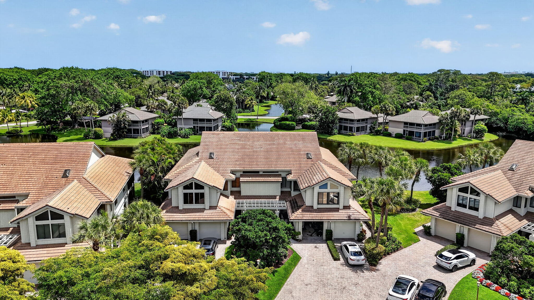 Charter Cay - Residential