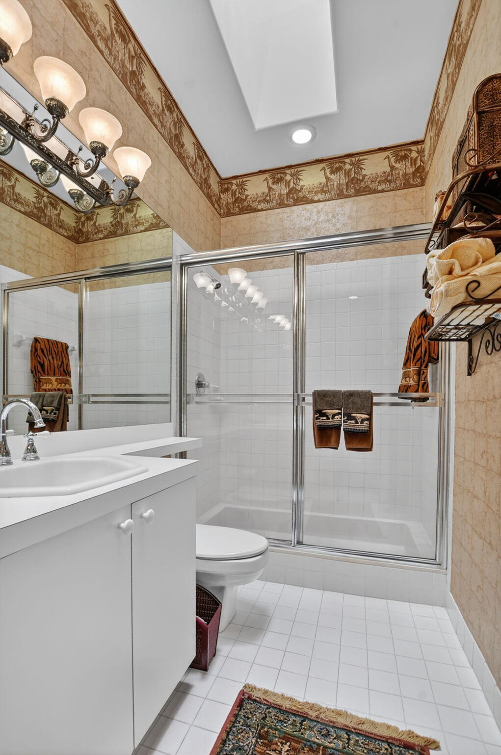 Charter Cay - Residential