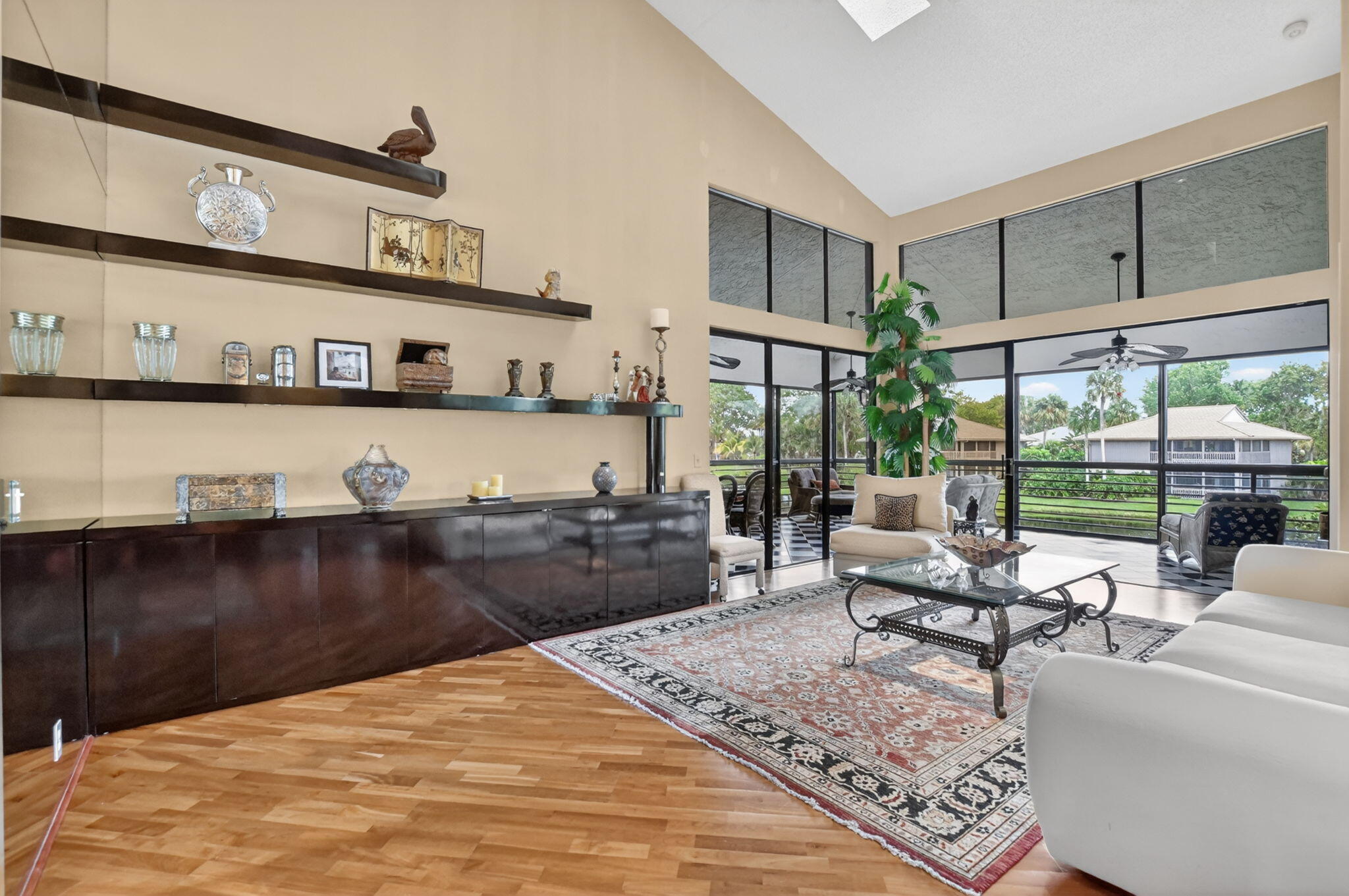 Charter Cay - Residential