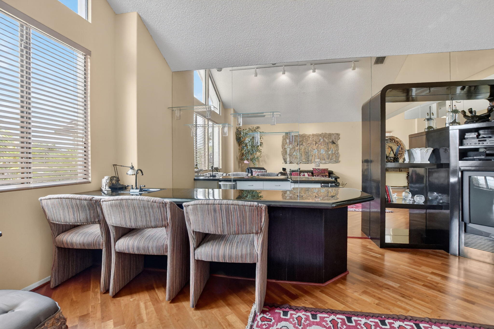 Charter Cay - Residential