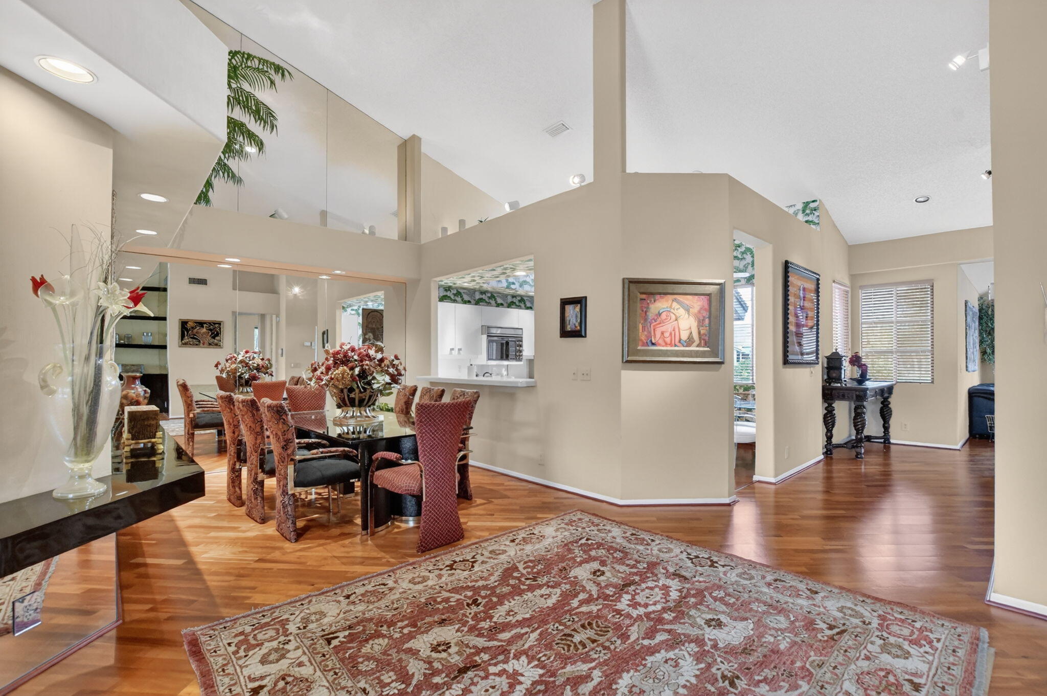 Charter Cay - Residential