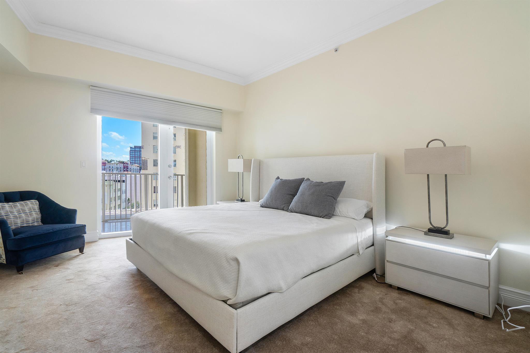 ESPLANADE GRANDE CONDO - Residential Lease