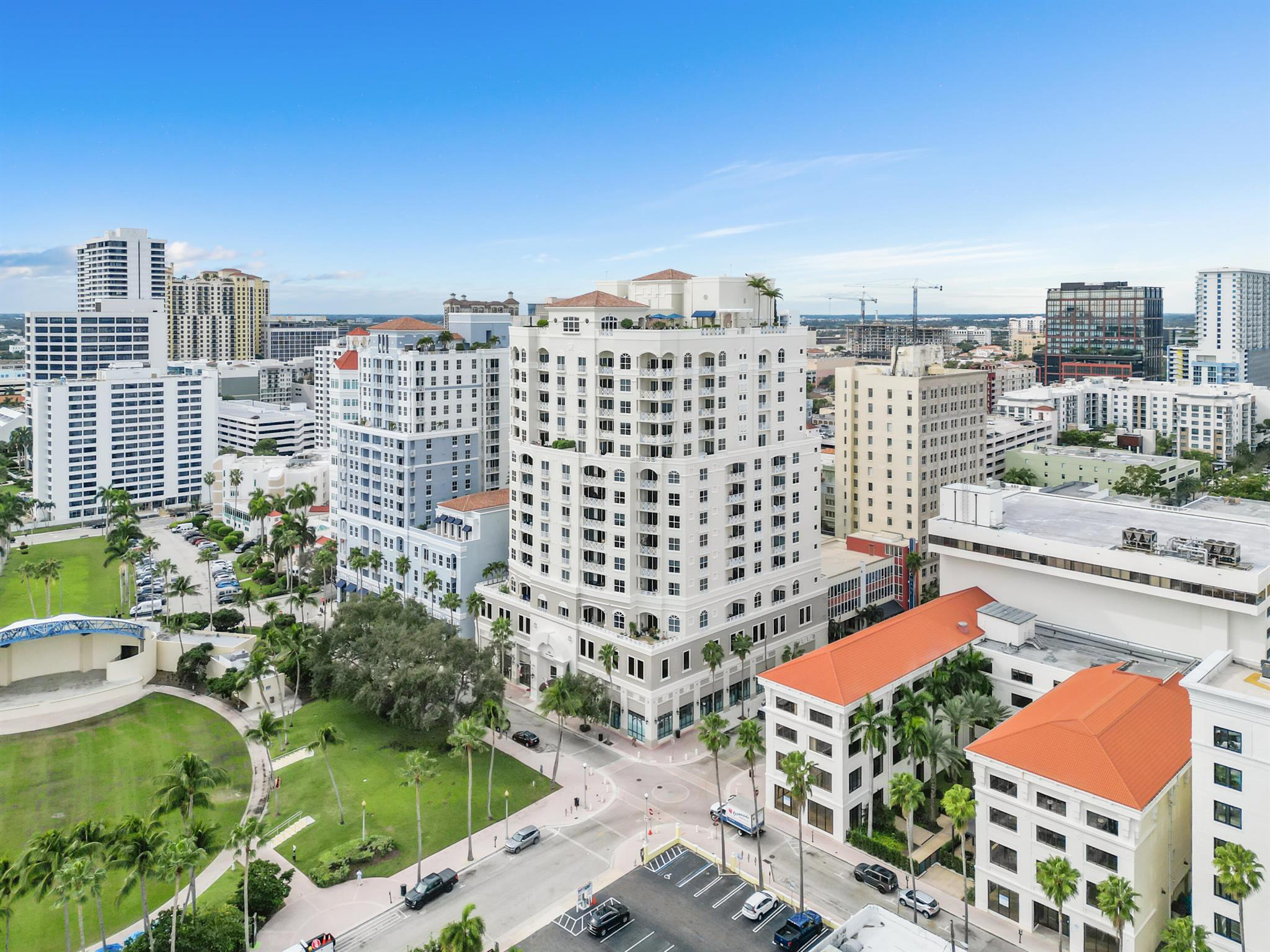 ESPLANADE GRANDE CONDO - Residential Lease
