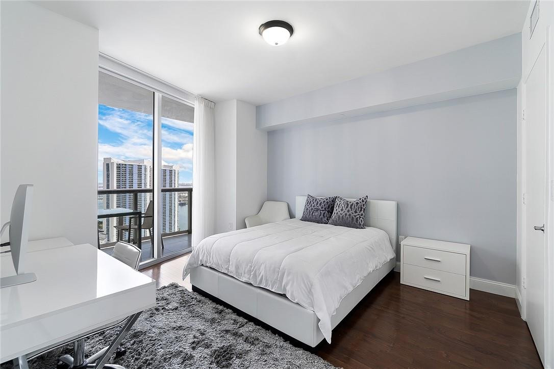 ICON BRICKELL NO TWO - Residential Lease