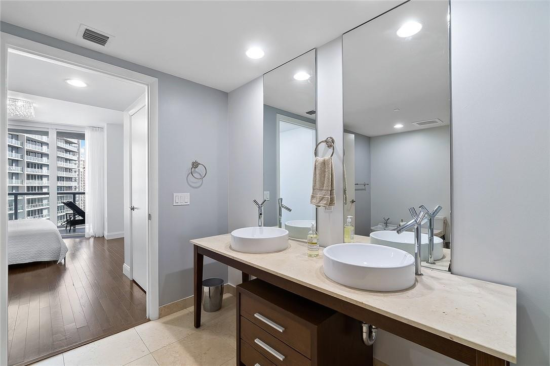 ICON BRICKELL NO TWO - Residential Lease