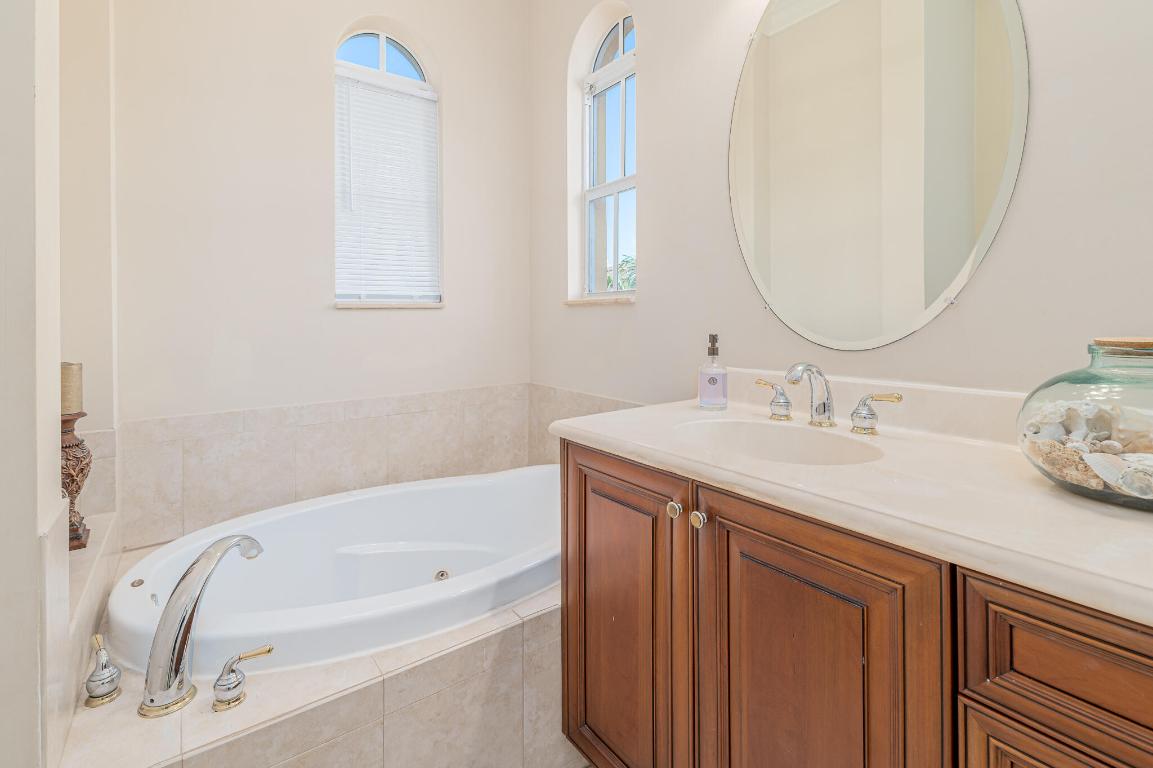 OCEAN BAY VILLAS, A CONDOMINIUM - Residential