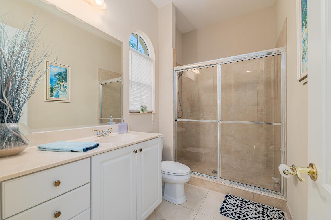 OCEAN BAY VILLAS, A CONDOMINIUM - Residential