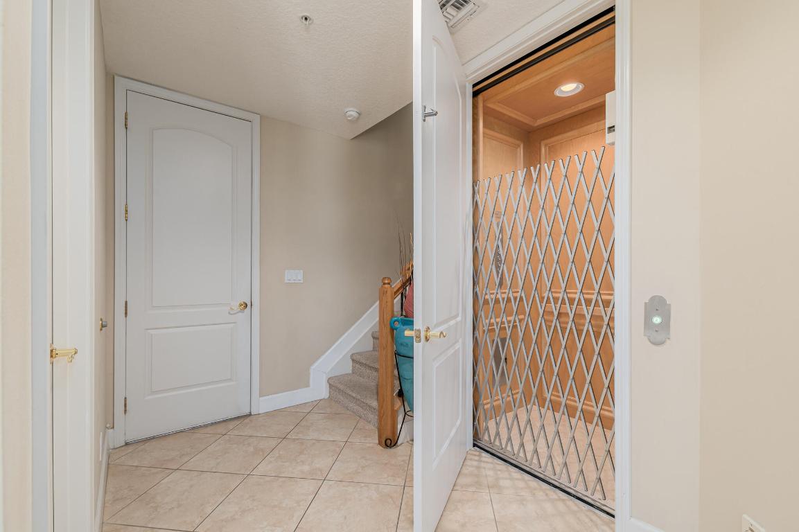 OCEAN BAY VILLAS, A CONDOMINIUM - Residential