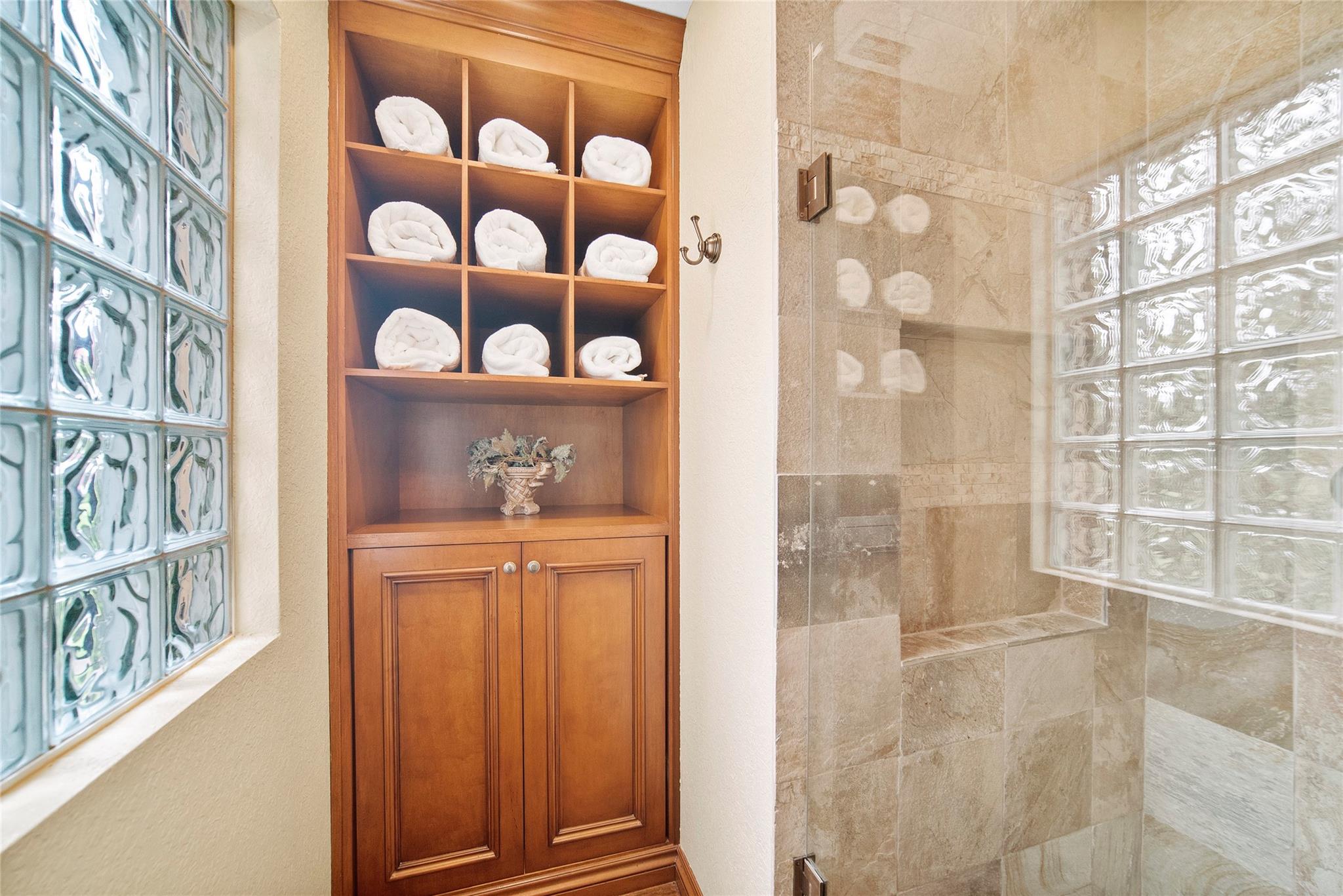 Pine Tree Estates - Residential