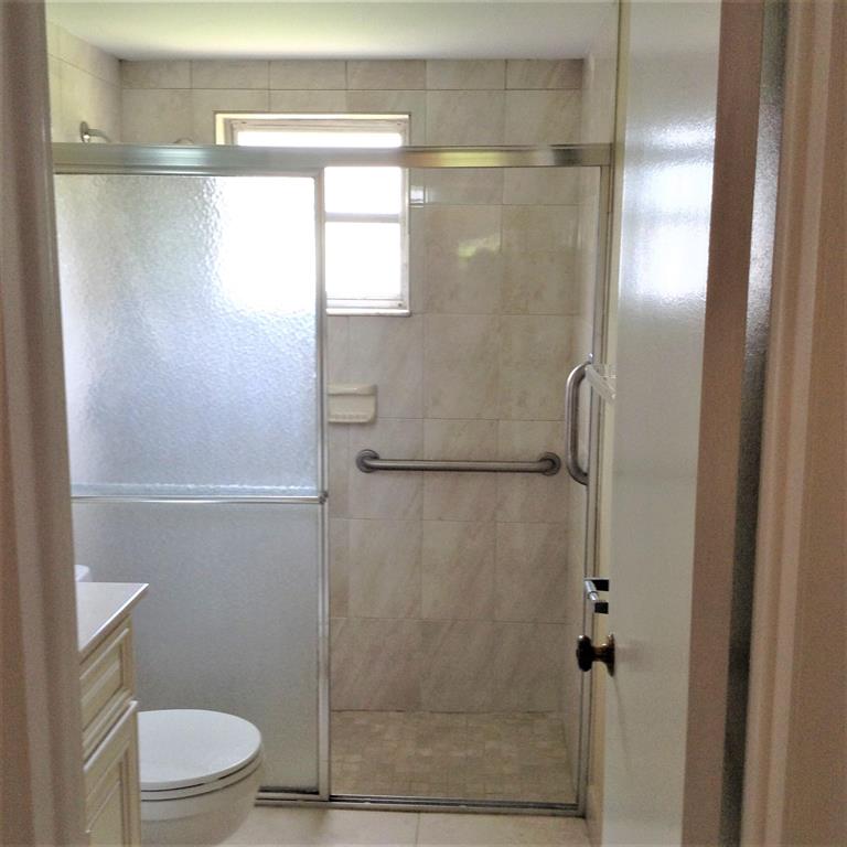 PALM GREENS AT VILLA DEL RAY CONDO - Residential