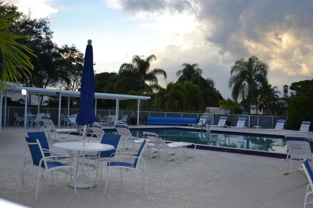 Photo of 18081 SE Country Club Drive #Bldg 34 Unit 335, Jupiter, FL 33469 (MLS # R11146003)