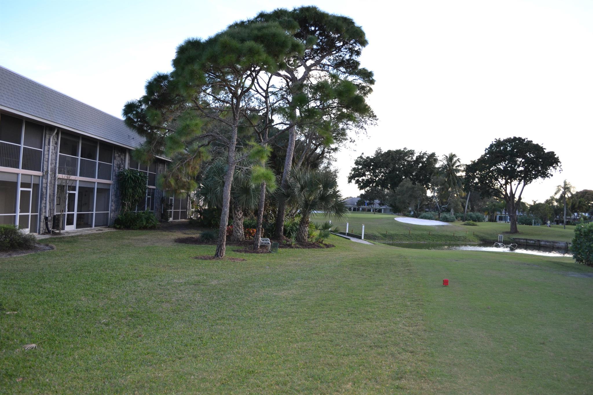 THE LITTLE CLUB CONDO - Residential Lease