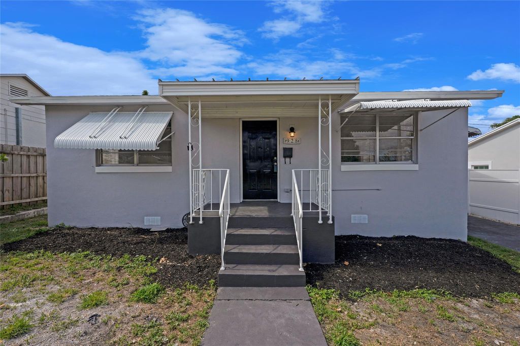 Photo of 928 32 Street, West Palm Beach, FL 33407 (MLS # F10438567)