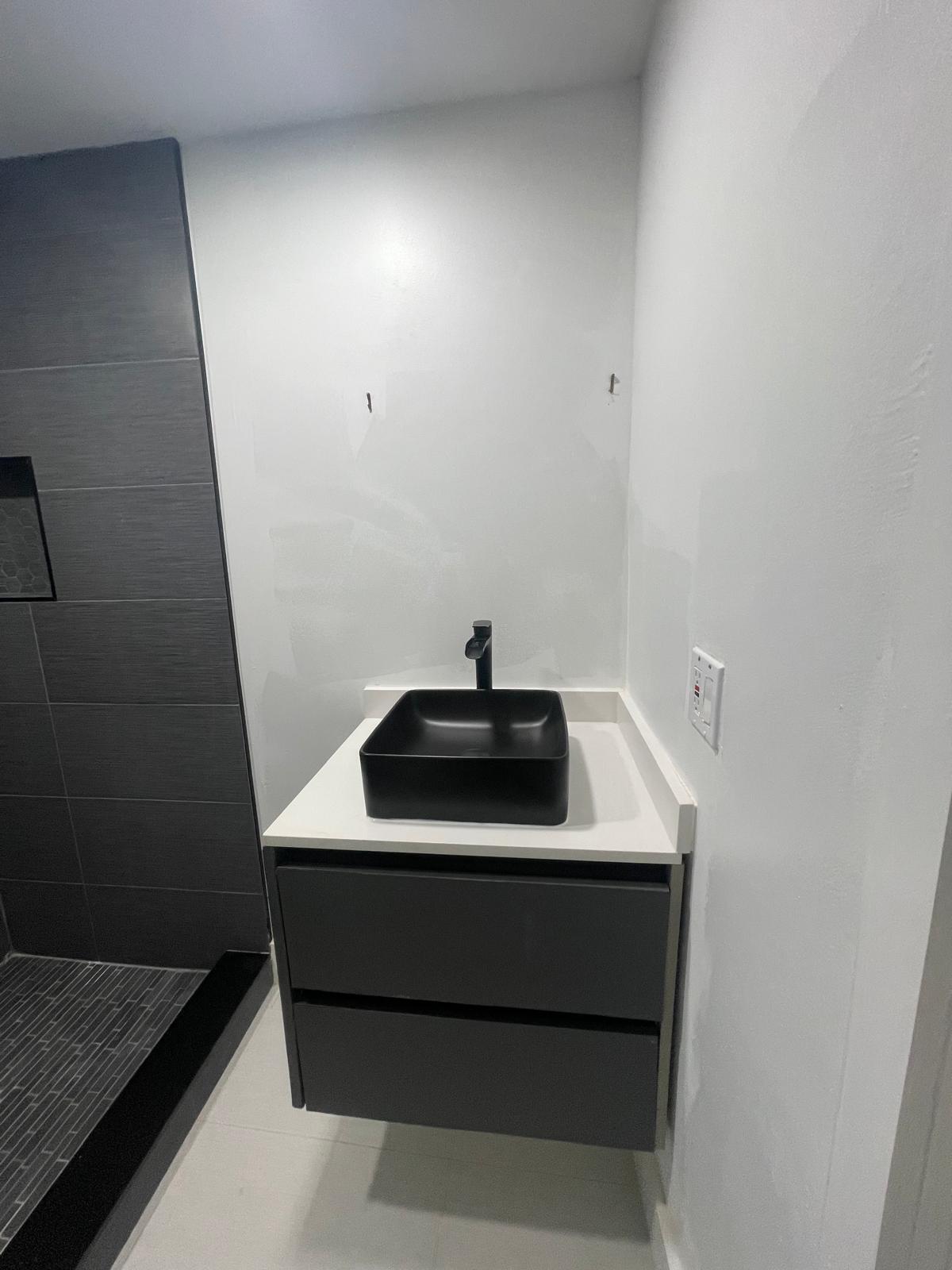 View photos, virtual tours, details... 1705 Rodman Street Efficiency
