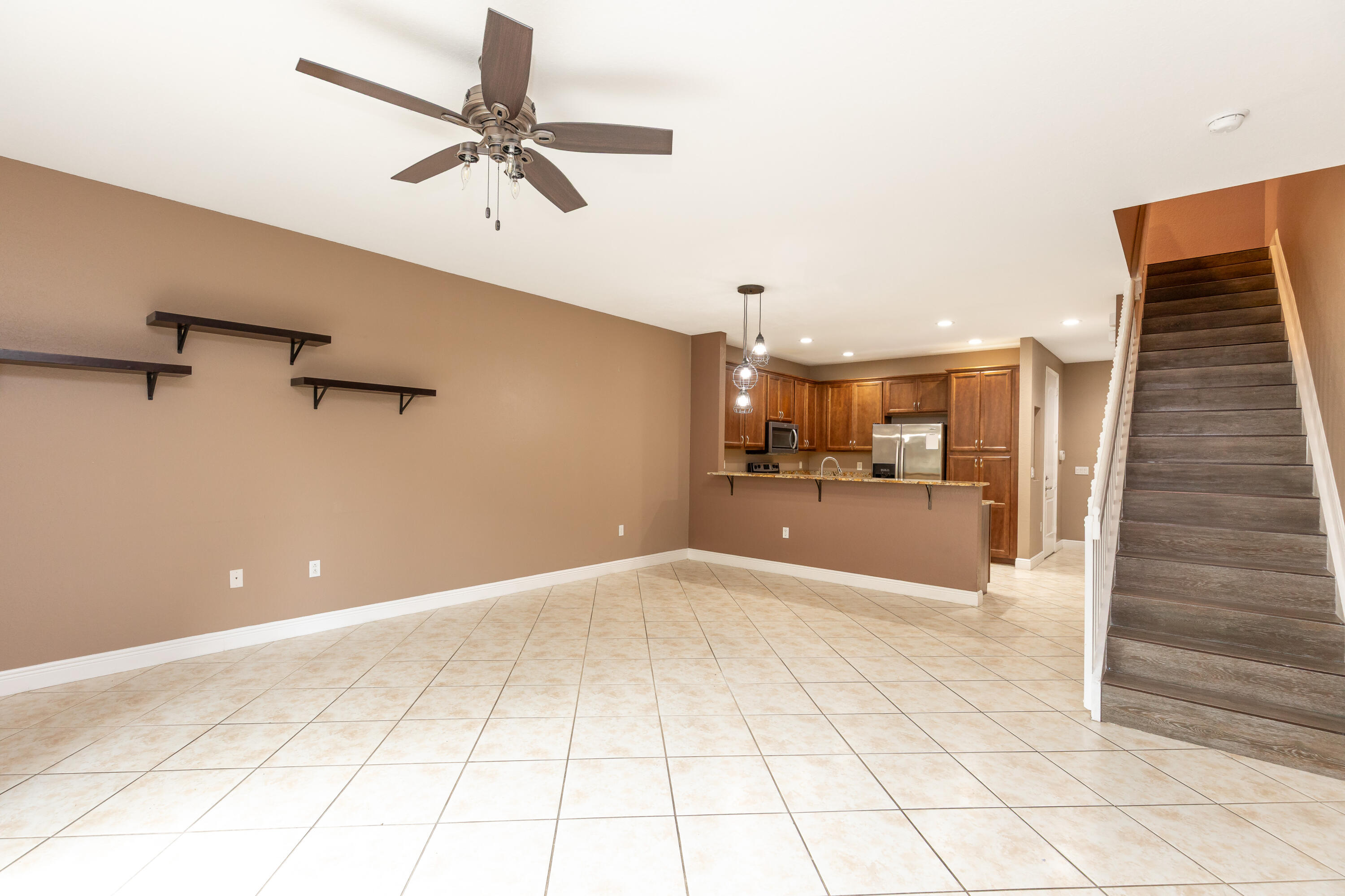 SADDLE BRIDGE - Residential