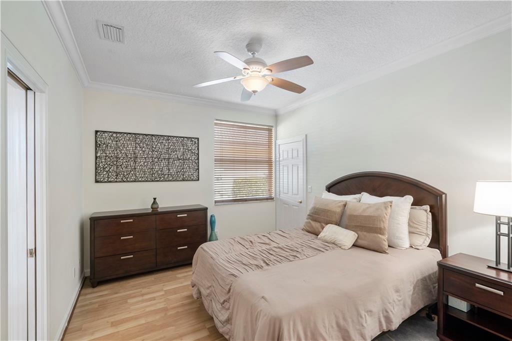 Heron Bay Two 159-39 B - Residential