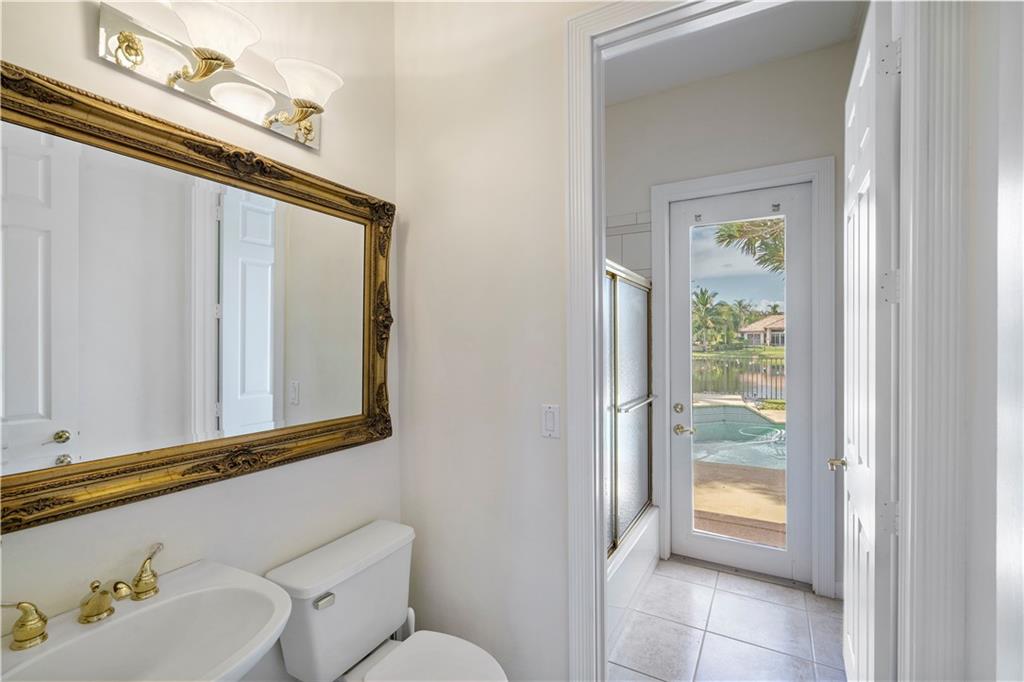 Heron Bay Two 159-39 B - Residential