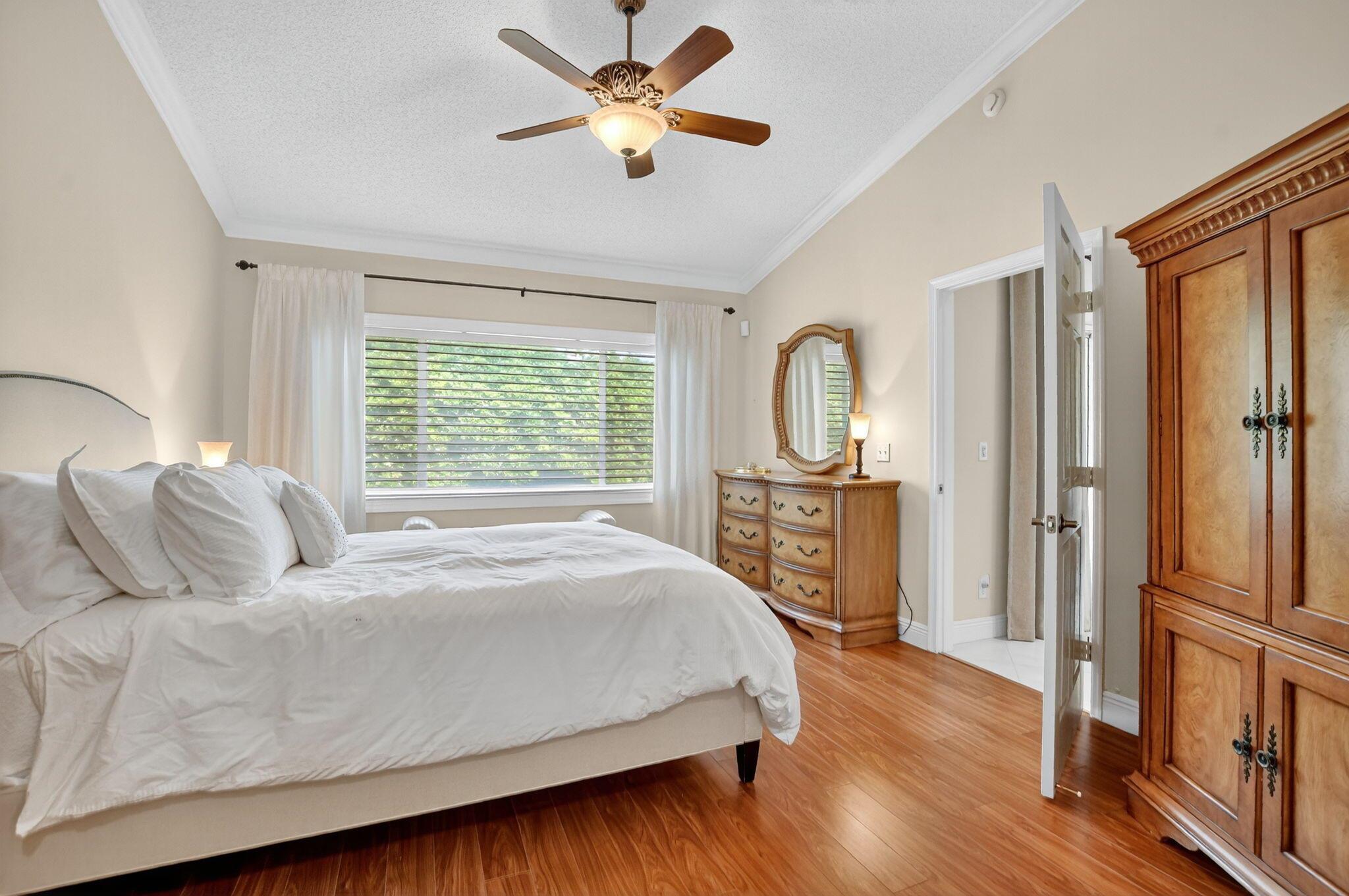 MIZNER POINTE OF BOCA VIA - Residential