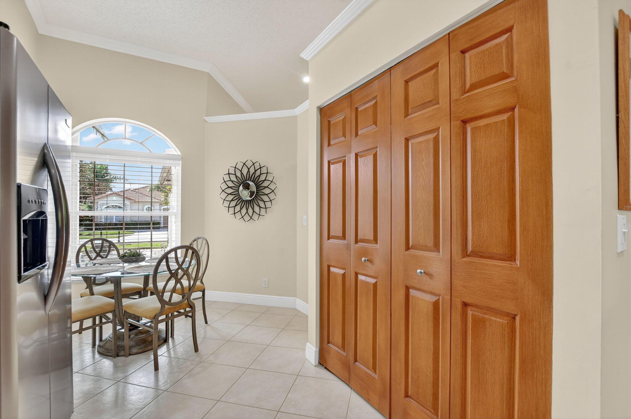 MIZNER POINTE OF BOCA VIA - Residential