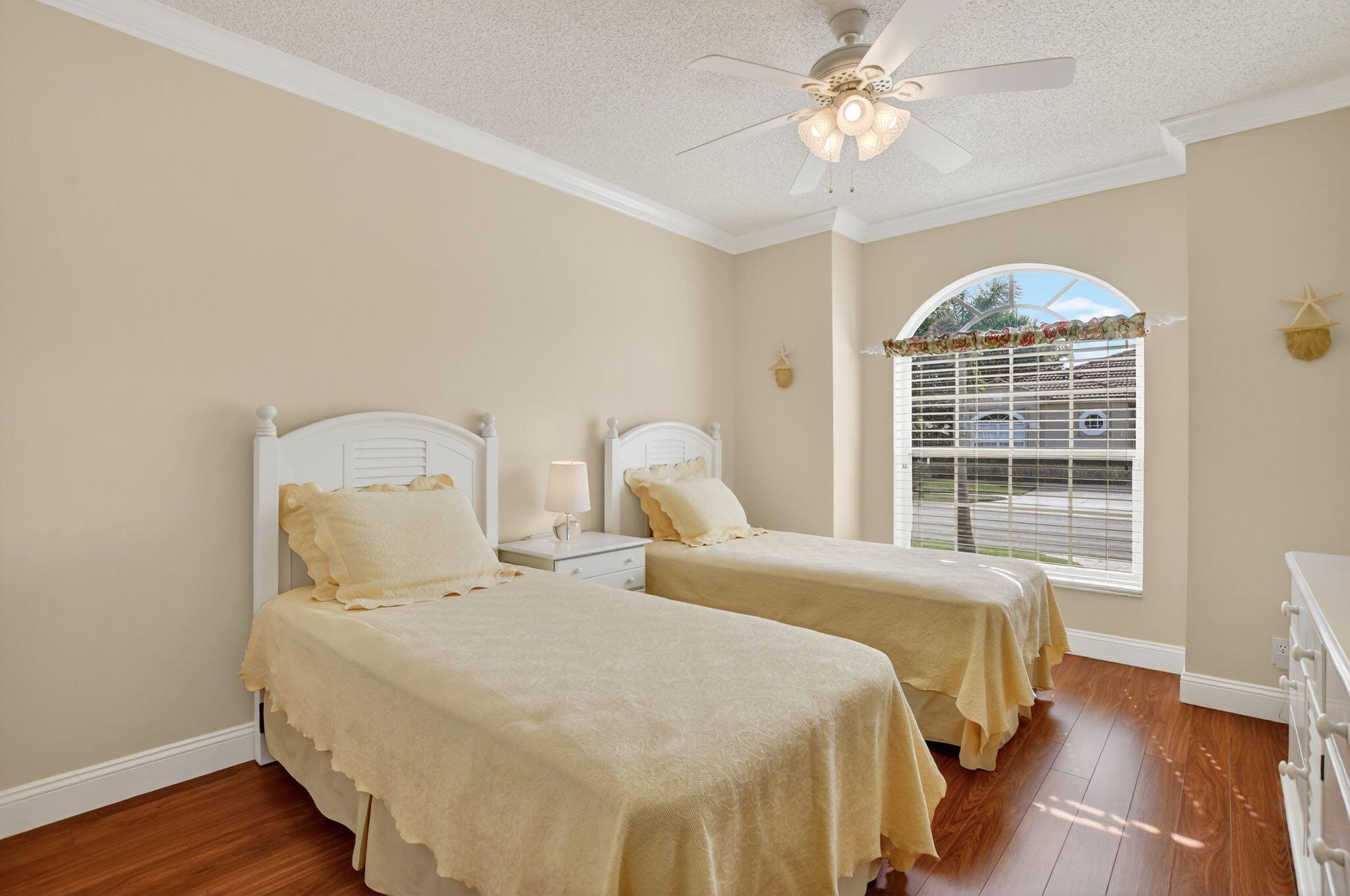 MIZNER POINTE OF BOCA VIA - Residential