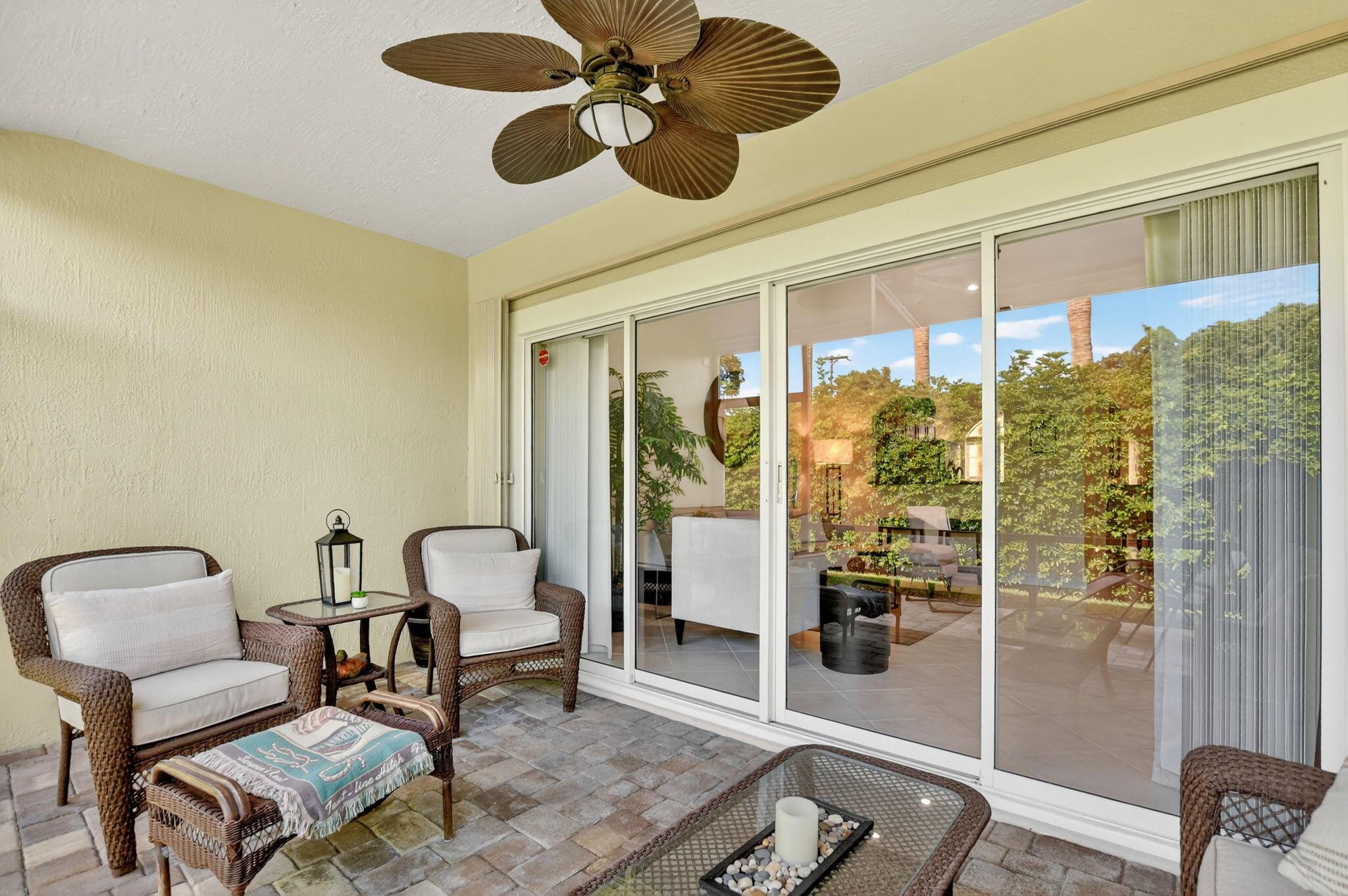 MIZNER POINTE OF BOCA VIA - Residential