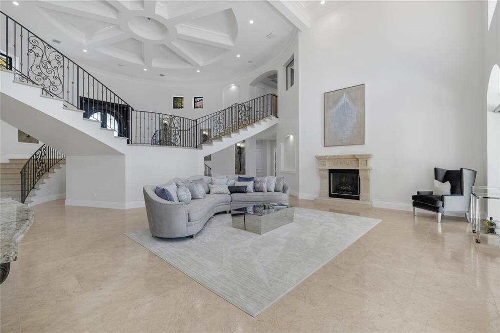 Stonegate Blvd - Residential