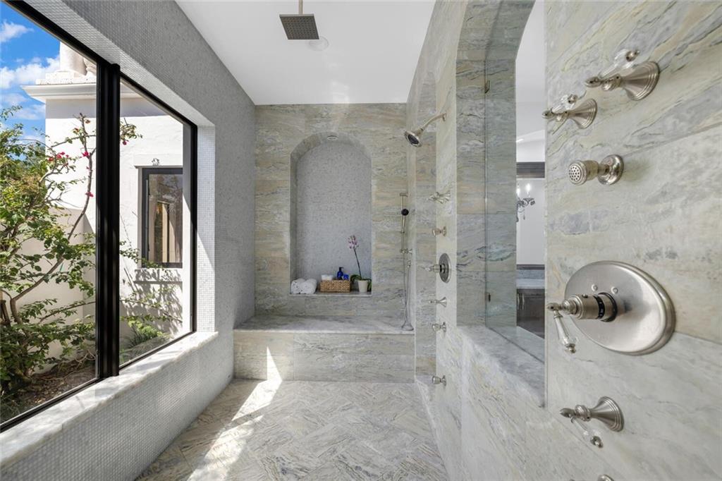 Stonegate Blvd - Residential