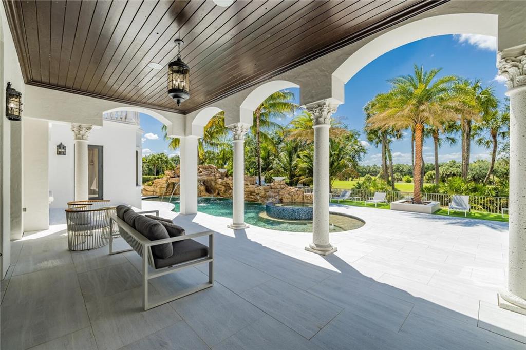 Stonegate Blvd - Residential