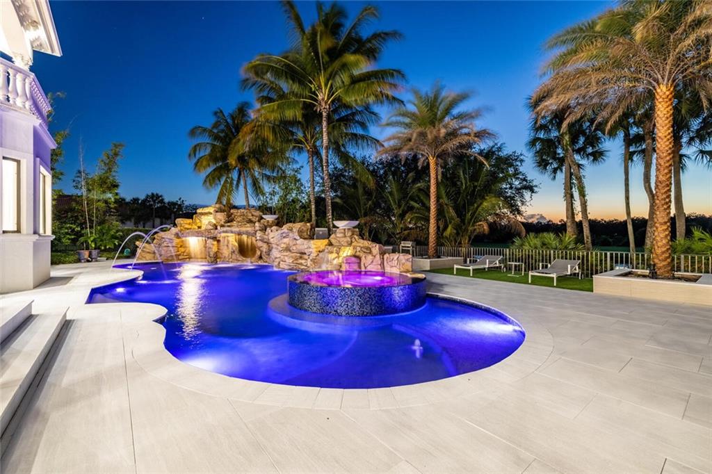 Stonegate Blvd - Residential