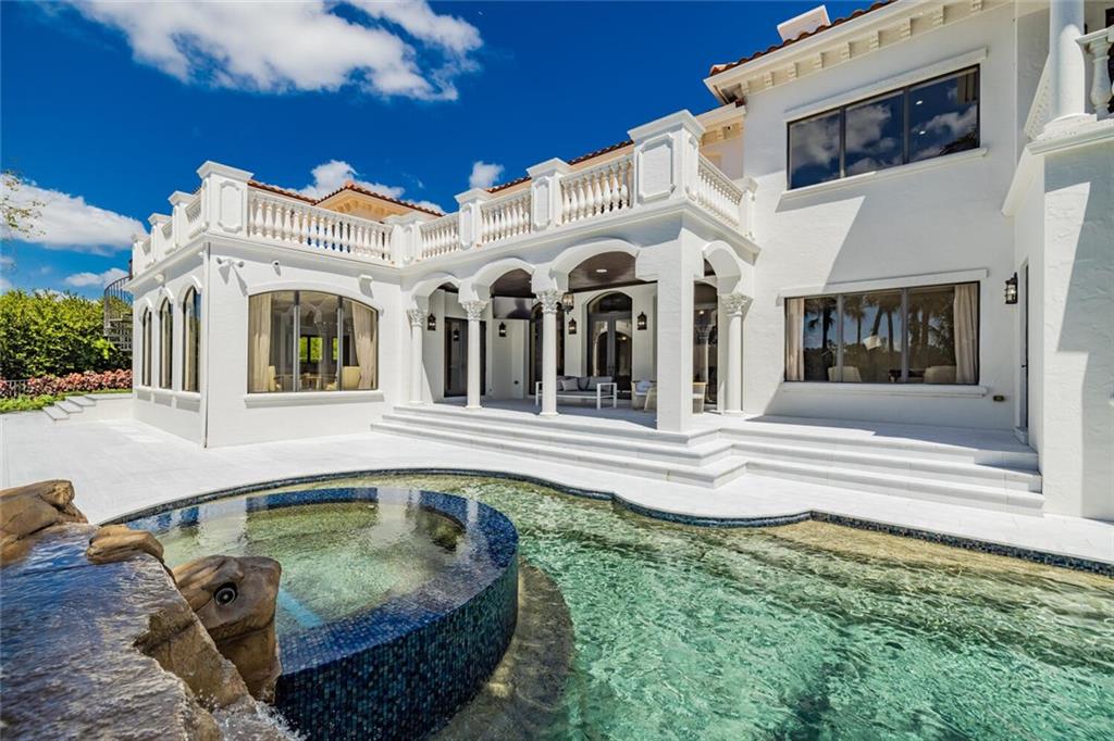 Stonegate Blvd - Residential