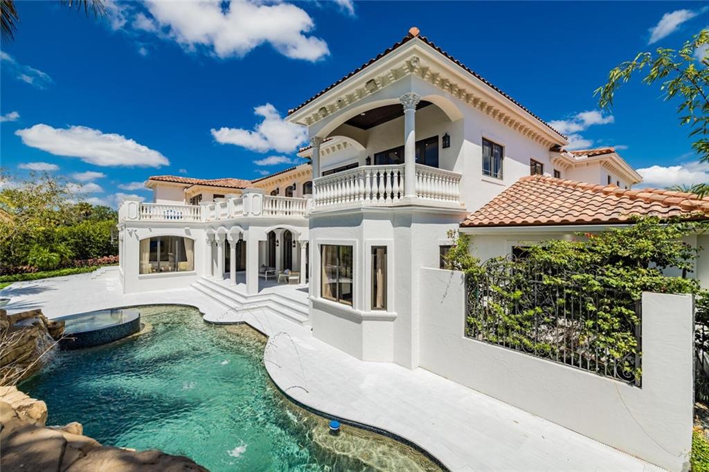 Stonegate Blvd - Residential