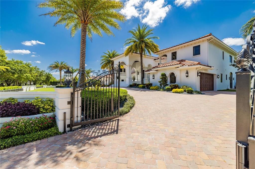 Stonegate Blvd - Residential