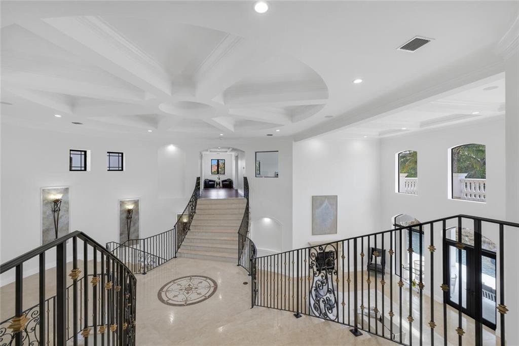 Stonegate Blvd - Residential