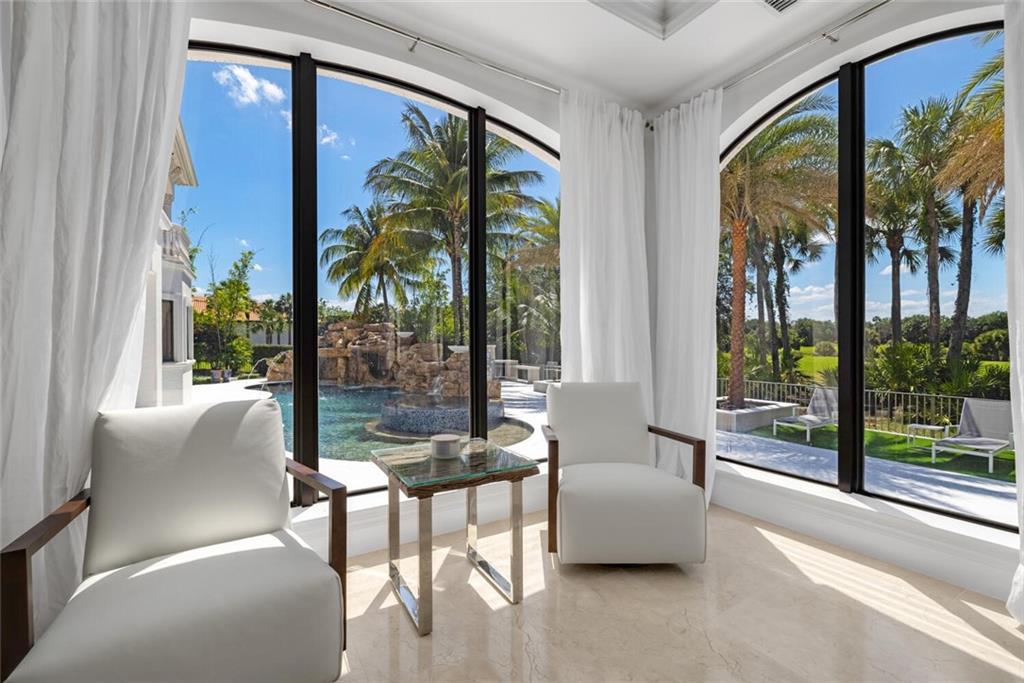 Stonegate Blvd - Residential