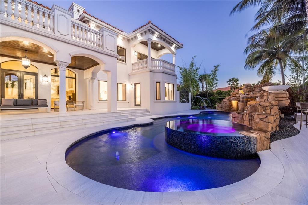 Stonegate Blvd - Residential