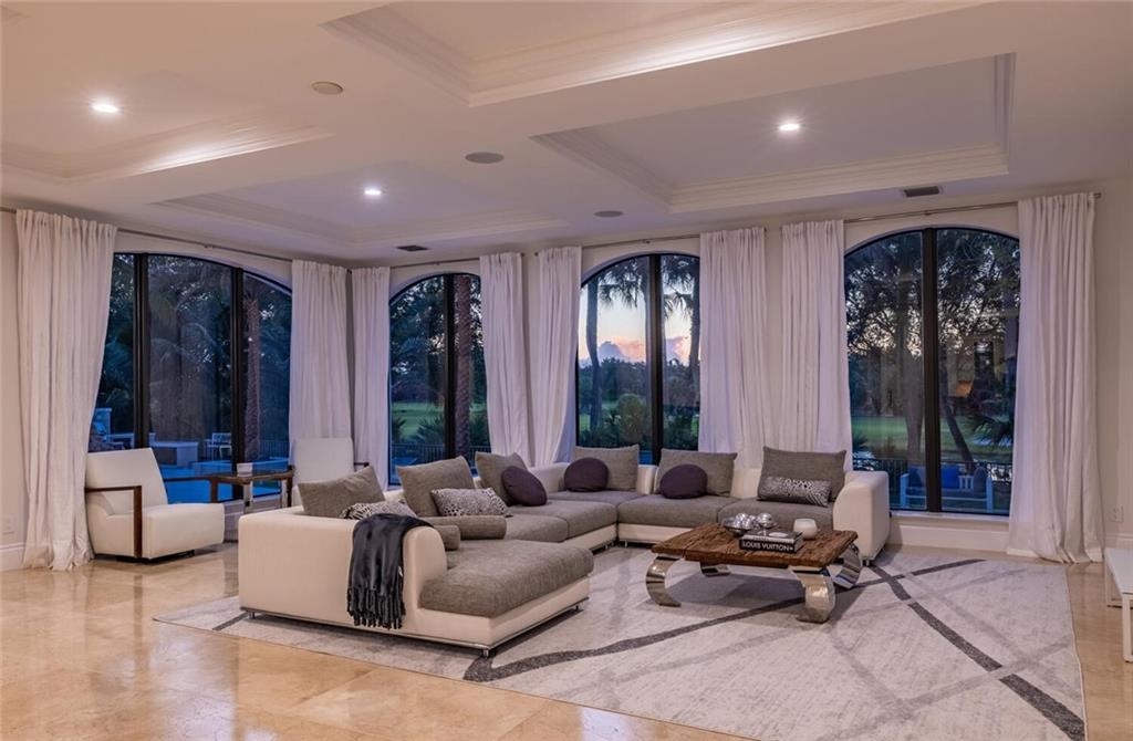 Stonegate Blvd - Residential