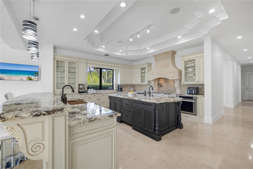 Stonegate Blvd - Residential