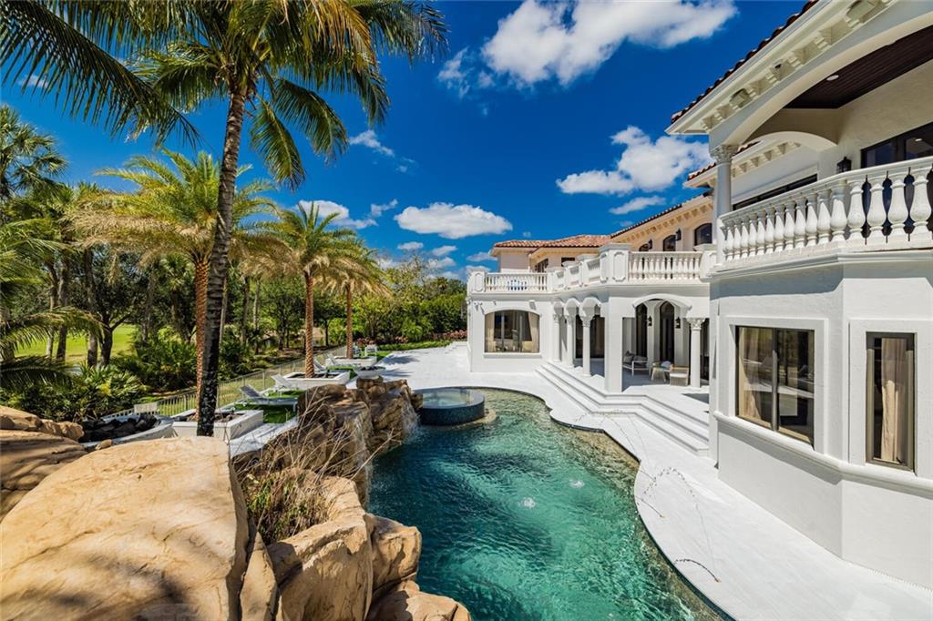 Stonegate Blvd - Residential