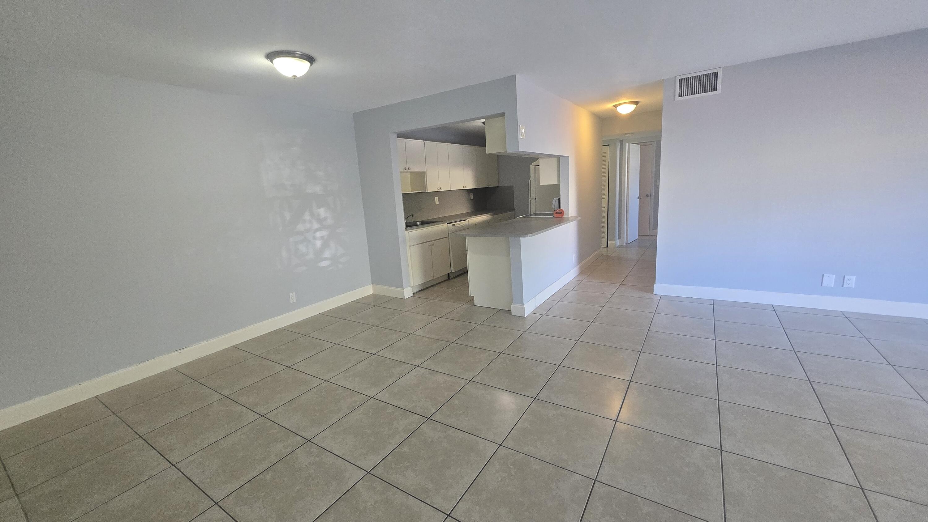 PALMS VILLAS AND CONDOS SEC II - Residential Lease