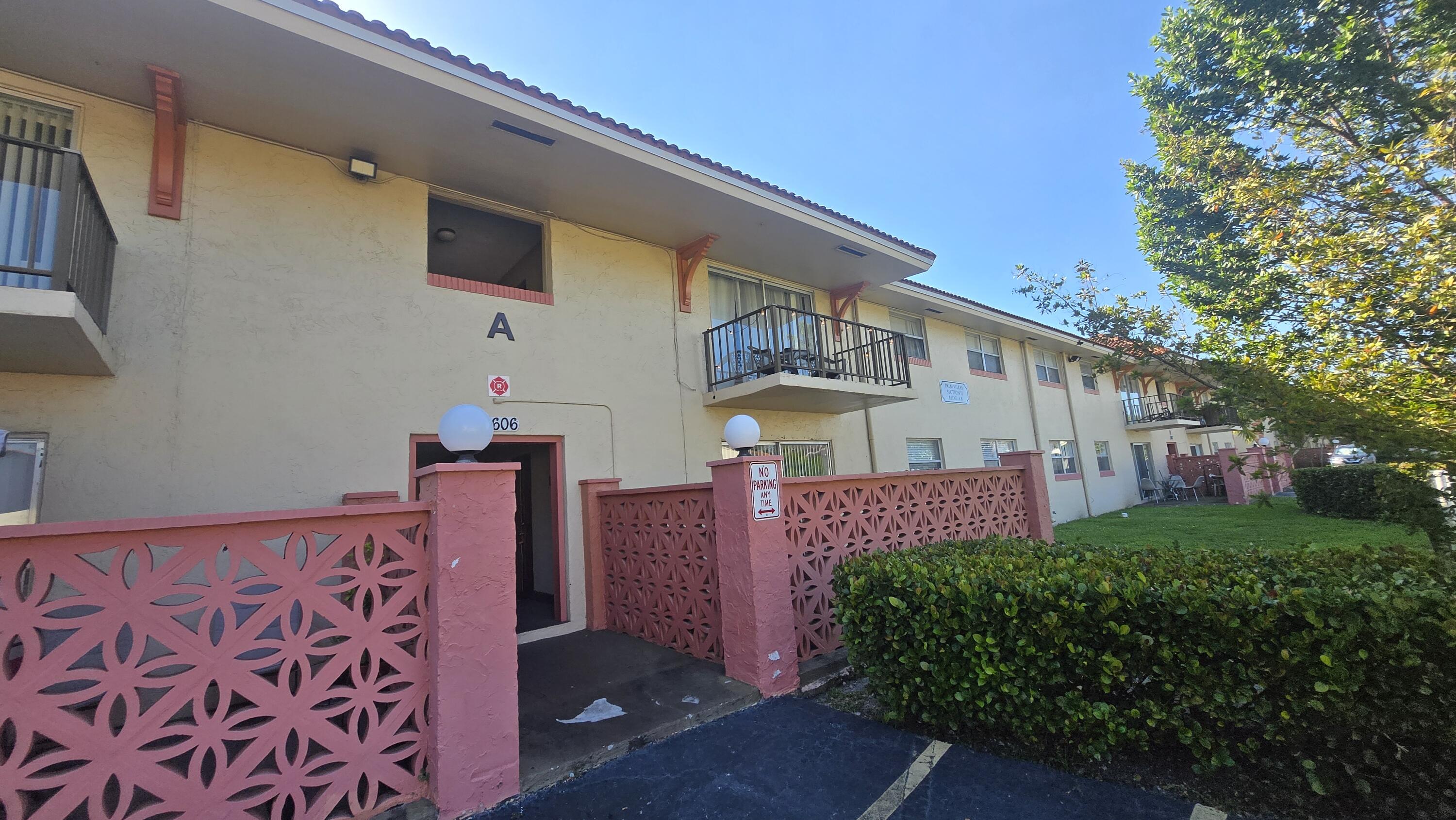 PALMS VILLAS AND CONDOS SEC II - Residential Lease