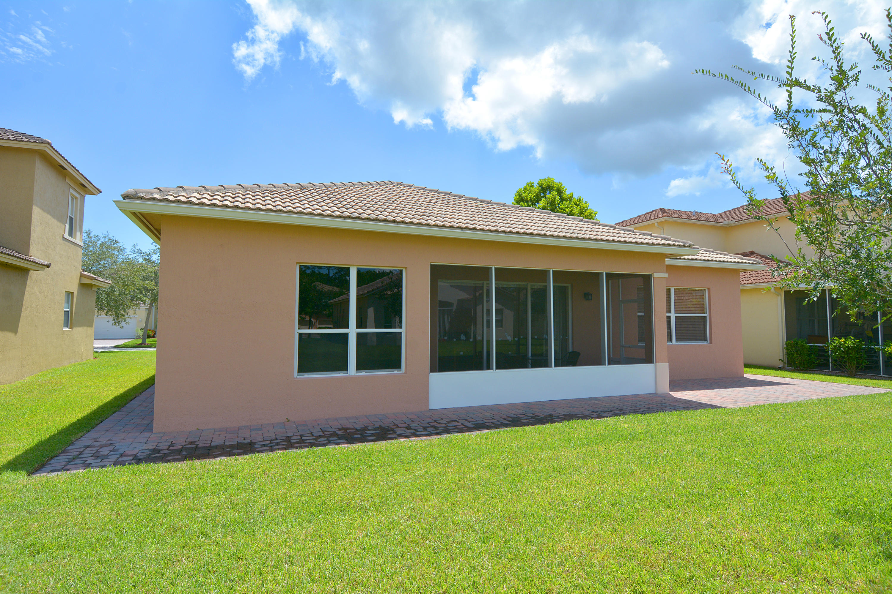 PORTOFINO SHORES PHASE THREE - Residential